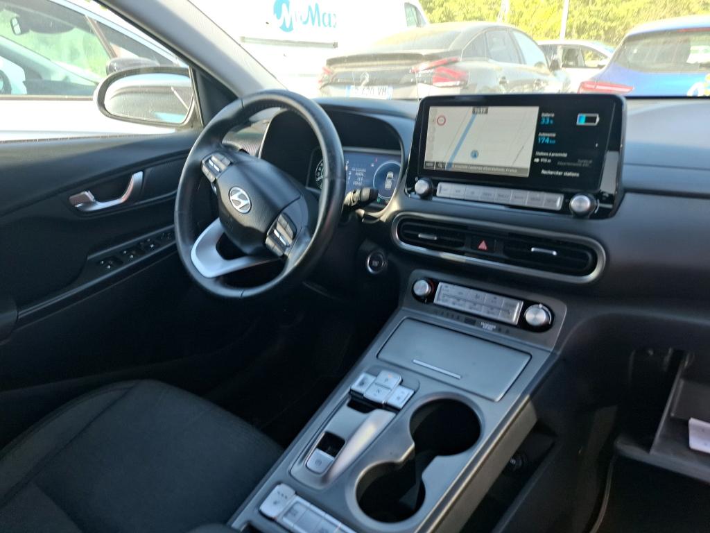 HYUNDAI  2023
