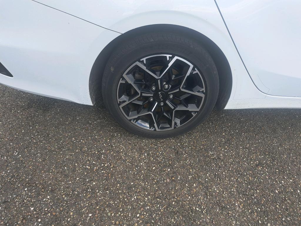 KIA  2022