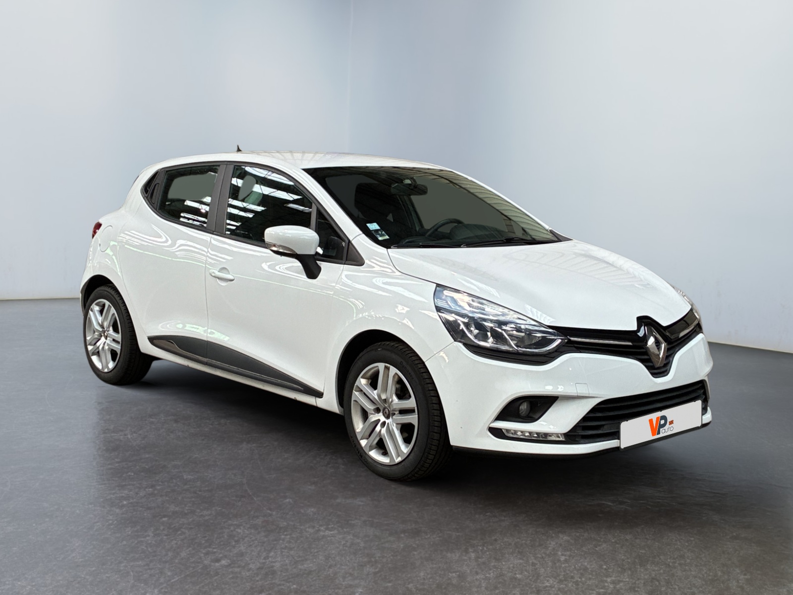 RENAULT Clio TCe 90 E6C 2019