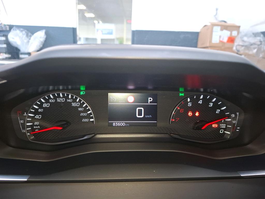 PEUGEOT PEUGEOT 2008 PureTech 130 S&S EAT8 Active Pack 2022