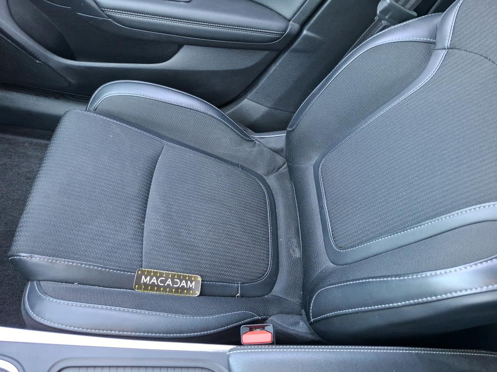 RENAULT RENAULT MÉGANE MEGANE IV Berline Blue dCi 115 Techno 2023