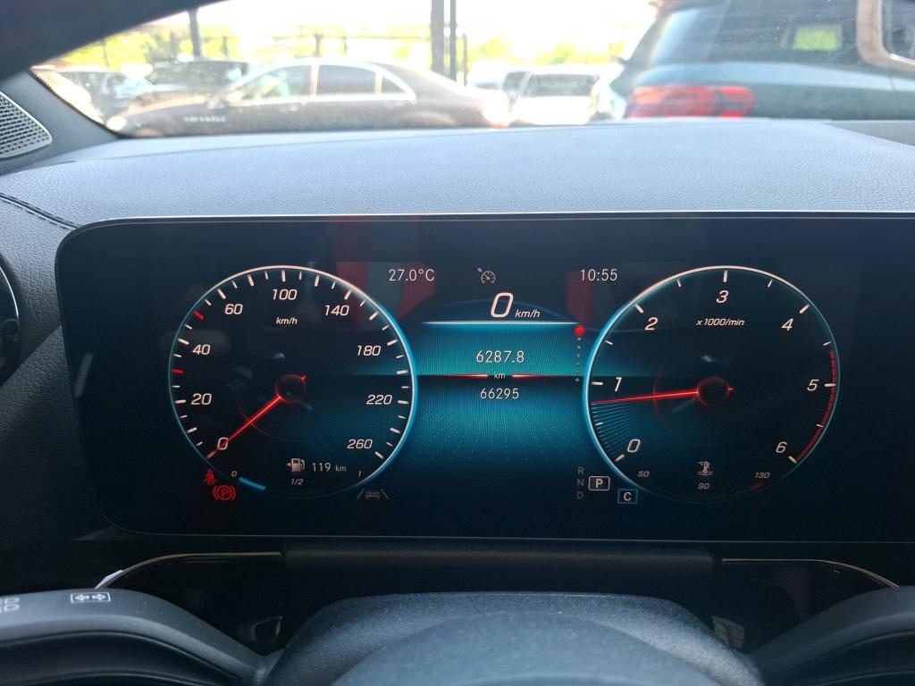 MERCEDES MERCEDES GLA II 200 d 8G-DCT AMG Line 2021