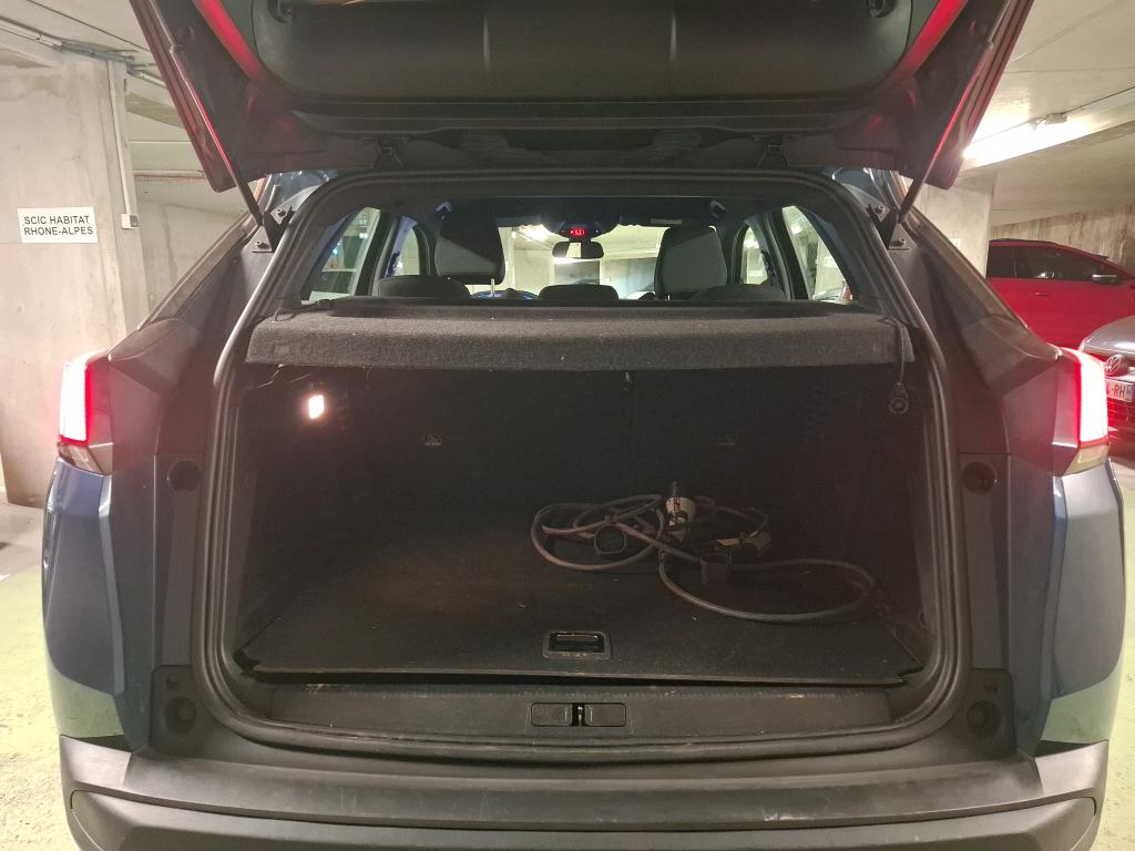 PEUGEOT PEUGEOT 3008 Hybrid 225 e-EAT8 Active Pack 2023