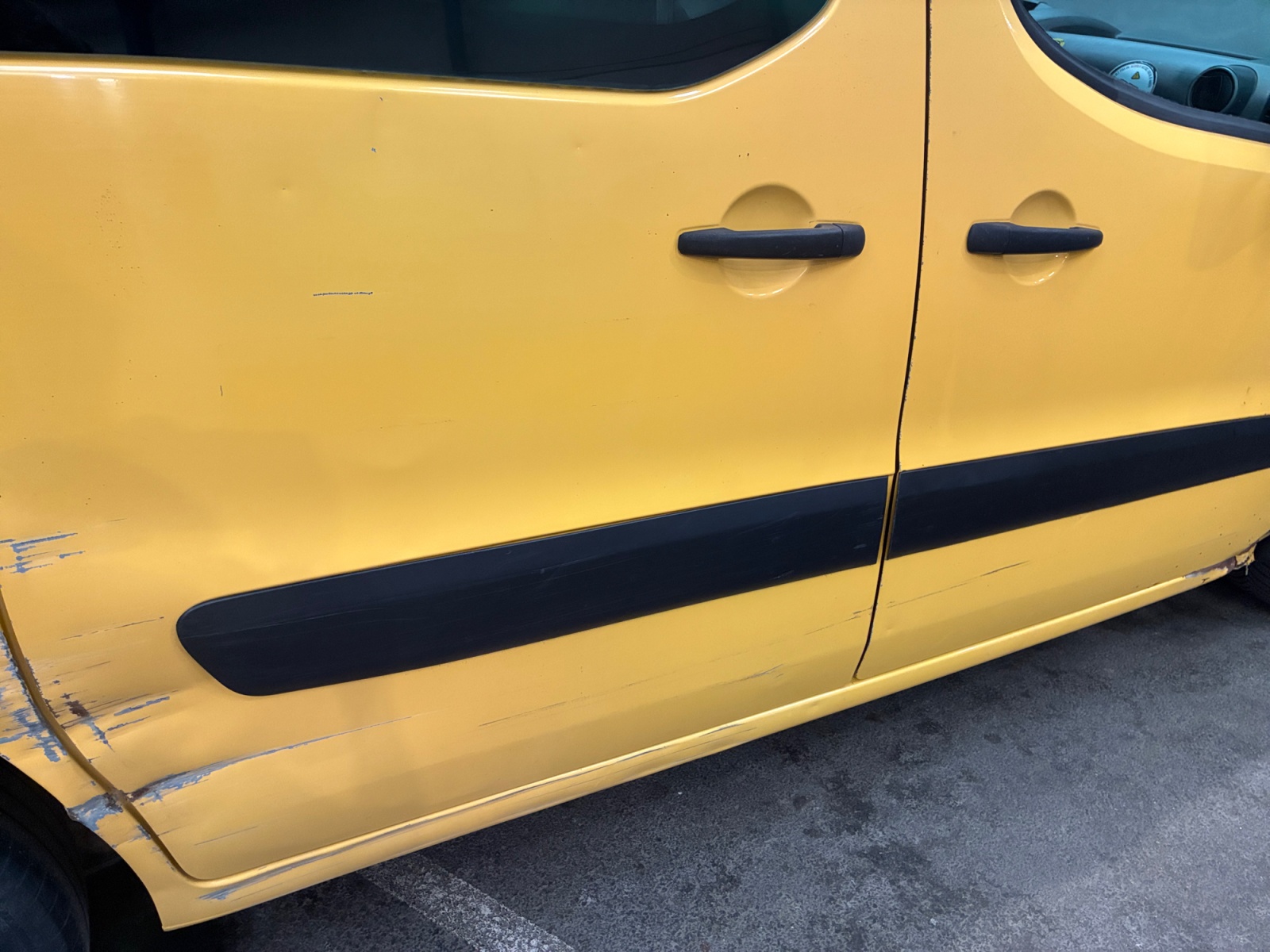 CITROEN BERLINGO FOURGON BERLINGO 20 L1 BlueHDi 100 S&S CLUB ETG6 2016