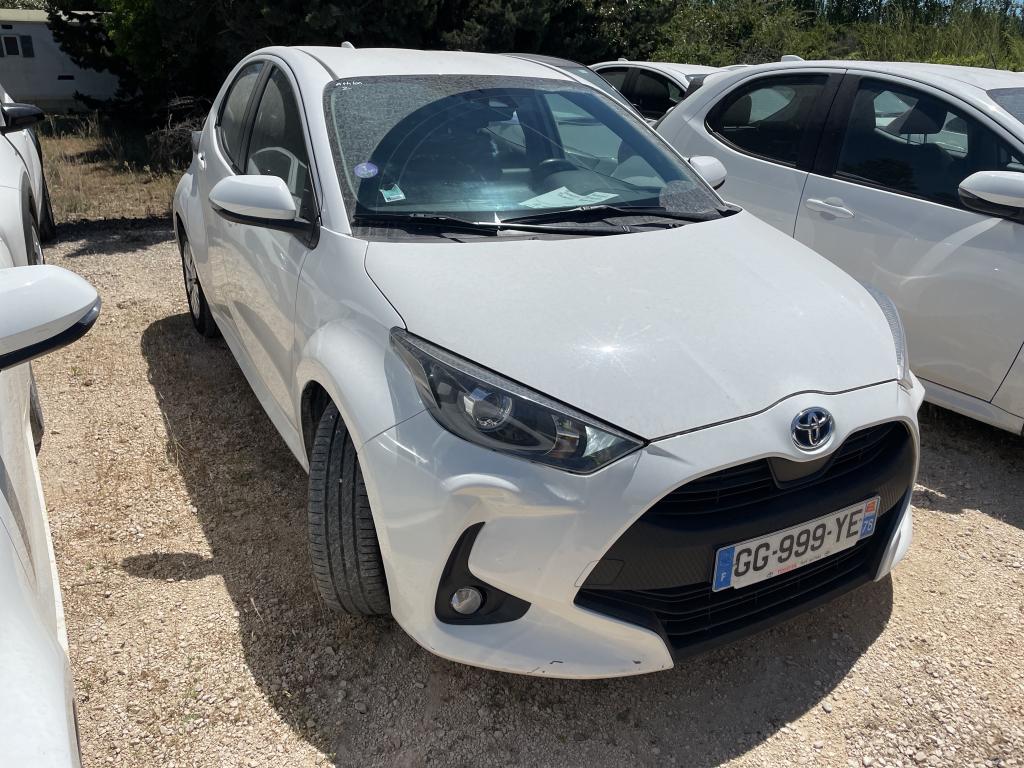 TOYOTA  2022