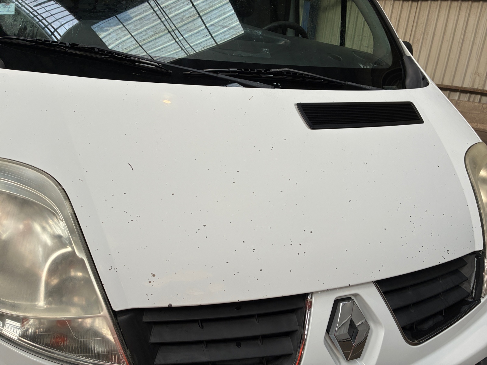 RENAULT TRAFIC FGN DCI 115 L2H1 1200 KG 2012