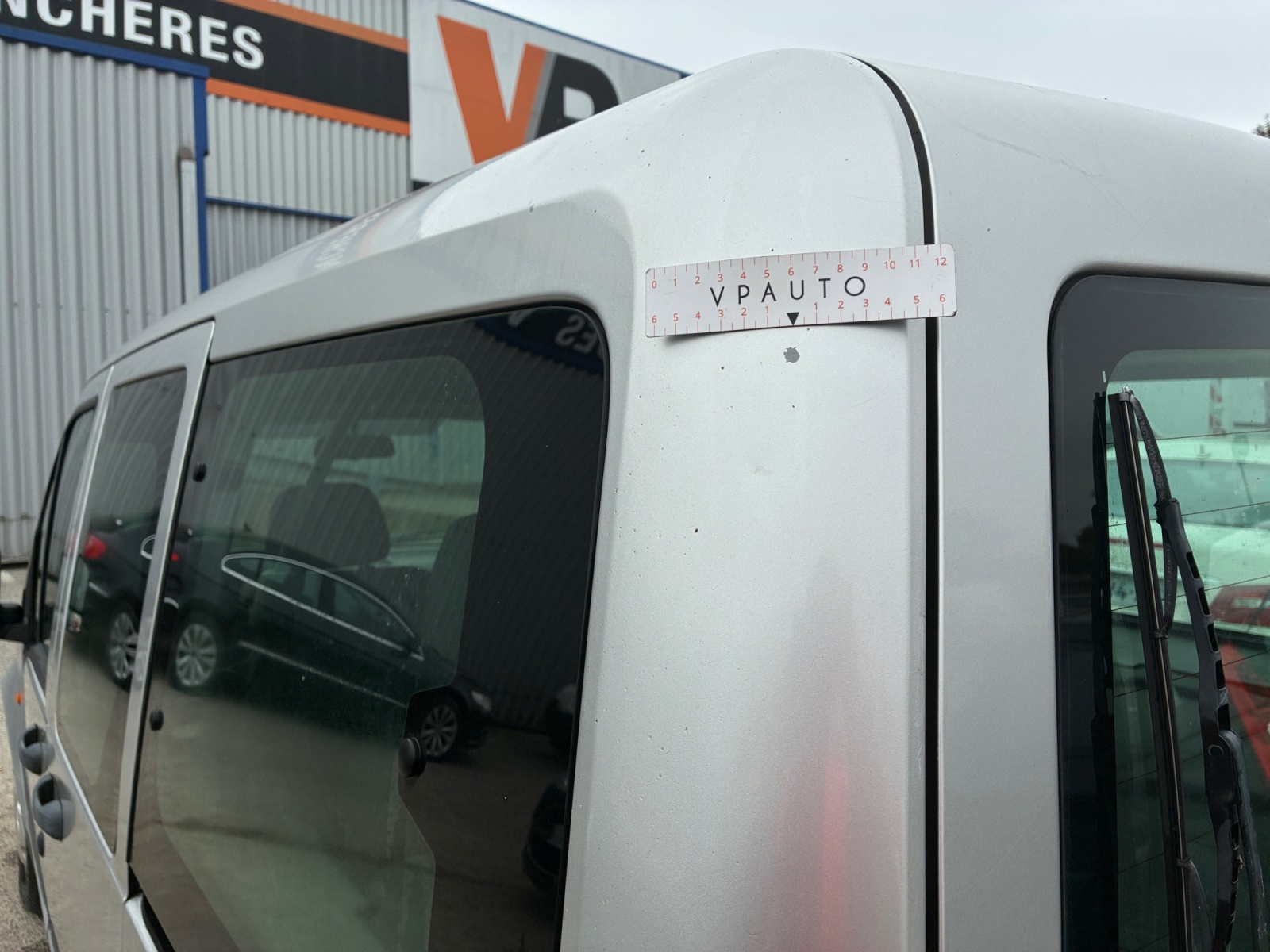 FORD Tourneo Connect T210L 1.8i LX 2005