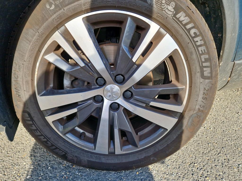 PEUGEOT PEUGEOT 3008 BlueHDi 130ch S&S EAT8 Allure Pack 2022