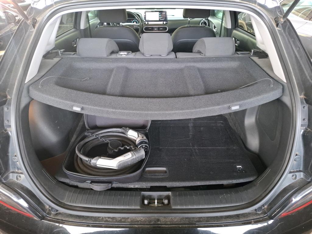 HYUNDAI  2023