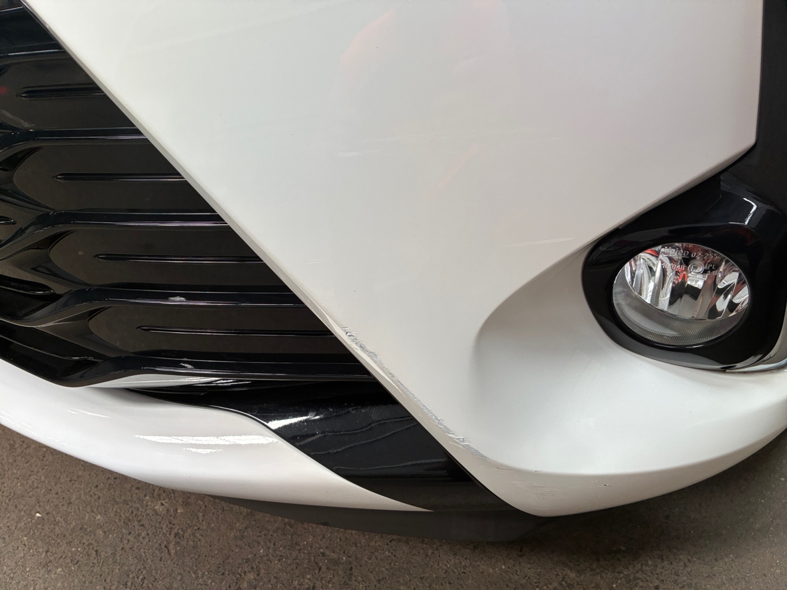 TOYOTA Yaris Hybride 100h Dynamic 2019