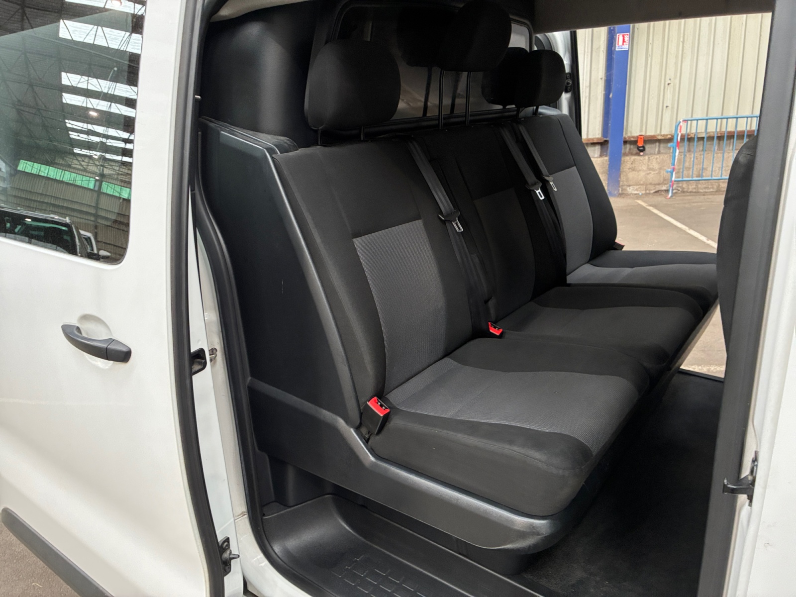 CITROEN JUMPY CAB APPROFONDIE XL BLUEHDI 180 S&S EAT6 CLUB 6 places 2017
