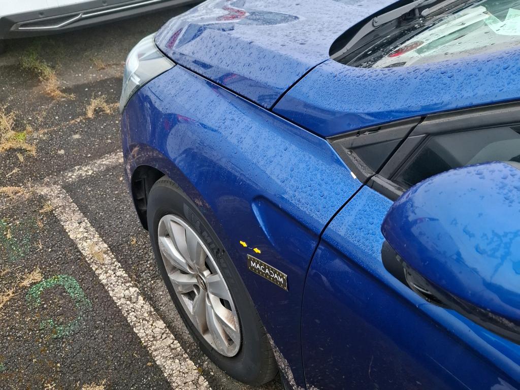 RENAULT RENAULT CLIO SOCIETE BLUE DCI 85 AIR NAV 2020