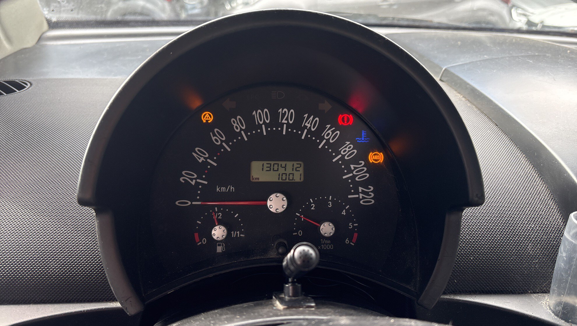 VOLKSWAGEN  2002