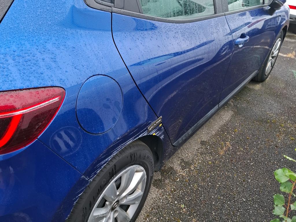 RENAULT RENAULT CLIO SOCIETE BLUE DCI 85 AIR NAV 2020