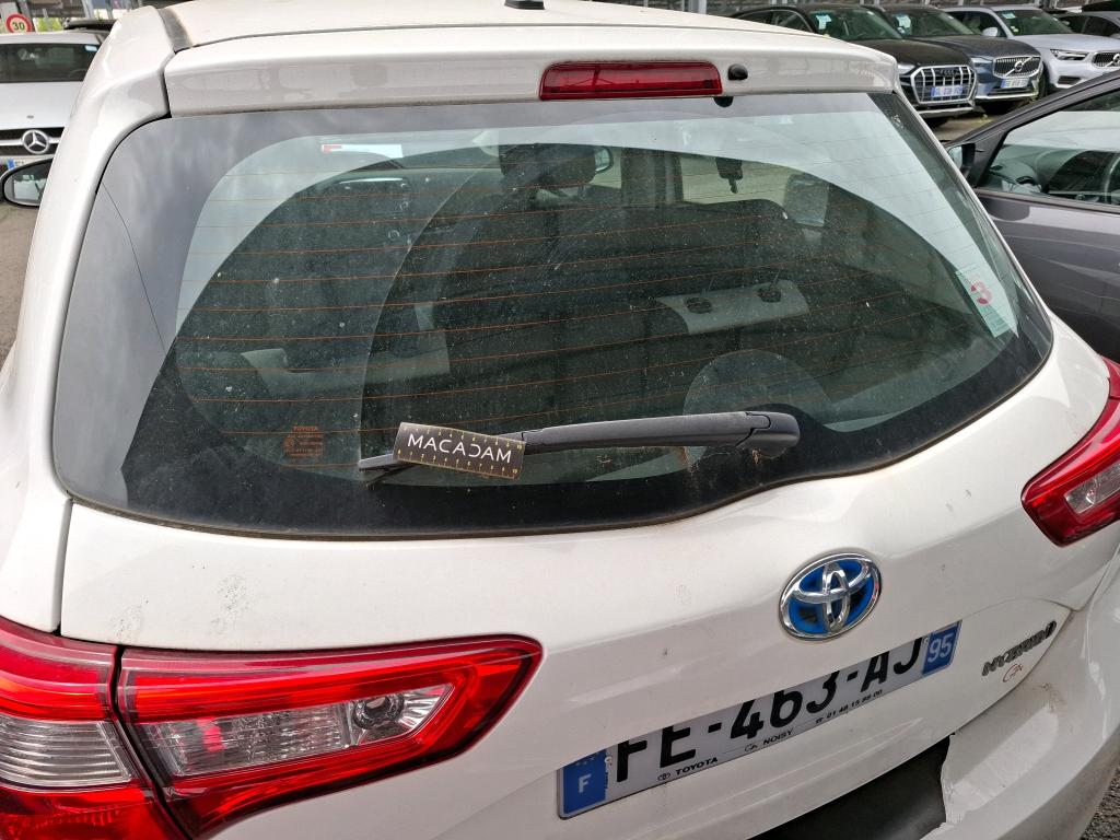 TOYOTA  2019