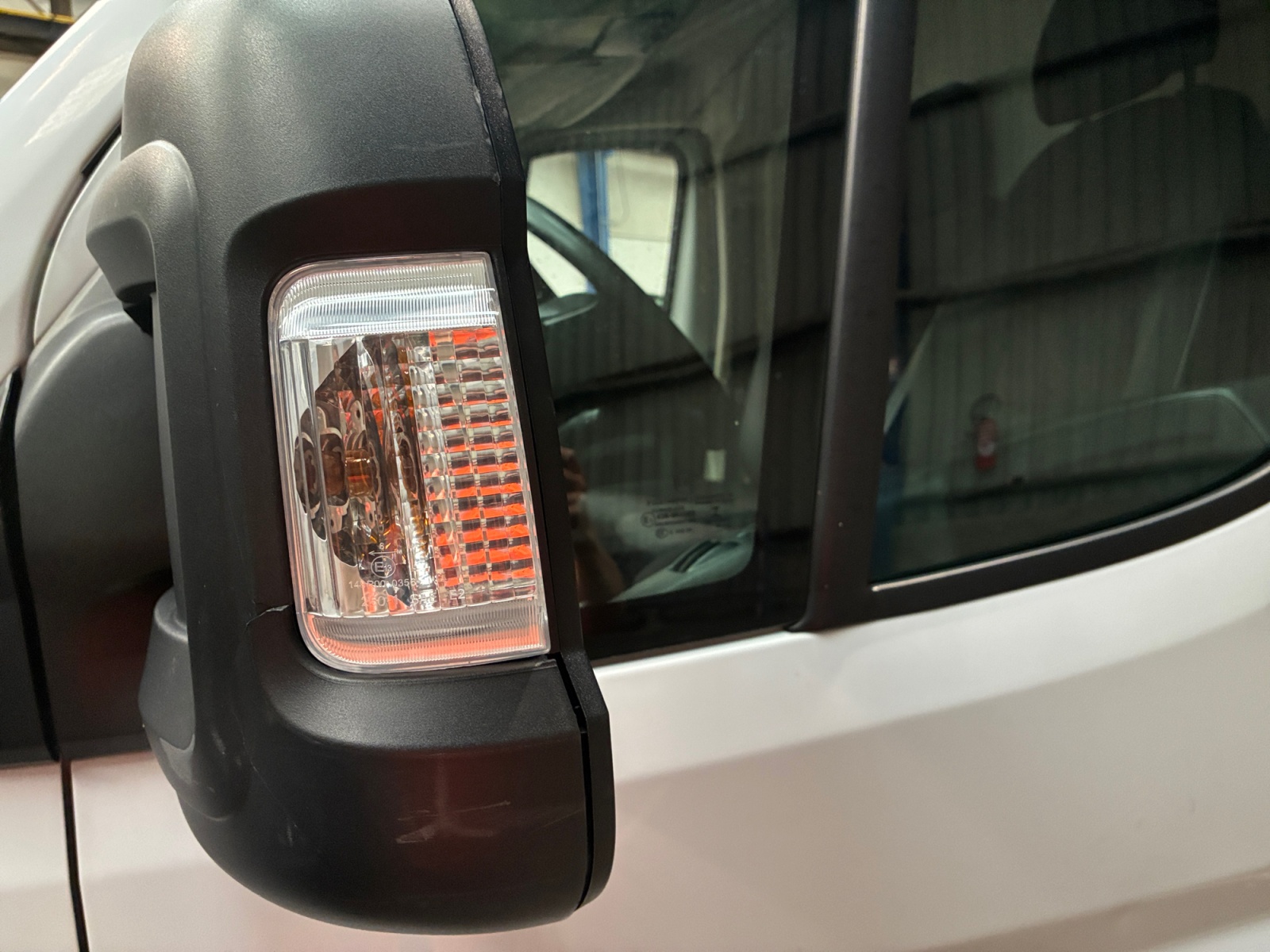 PEUGEOT BOXER FOURGON BOXER TOLE 335 L3H2 BLUEHDI 140 S&S PREMIUM 2021