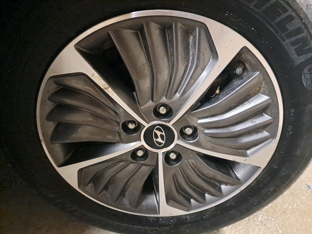 HYUNDAI  2021