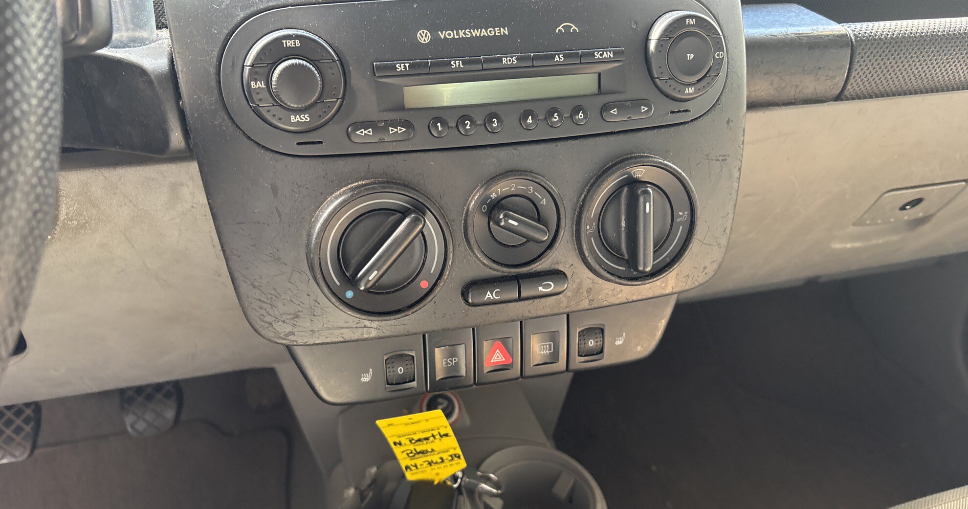 VOLKSWAGEN  2002