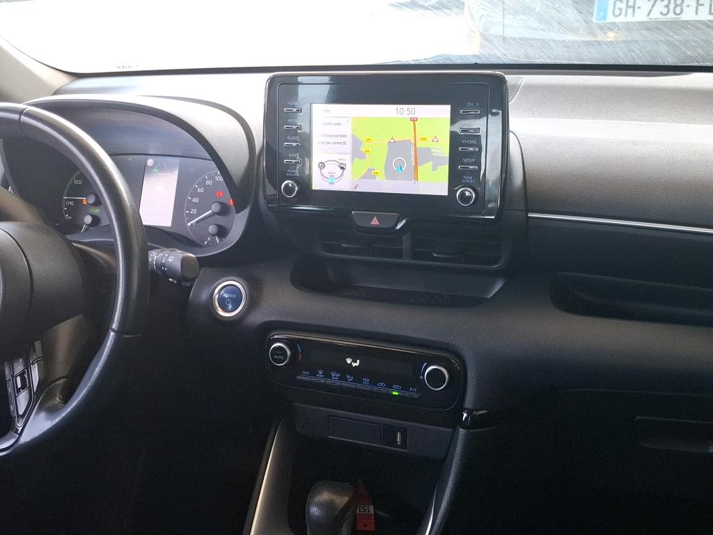 TOYOTA  2022