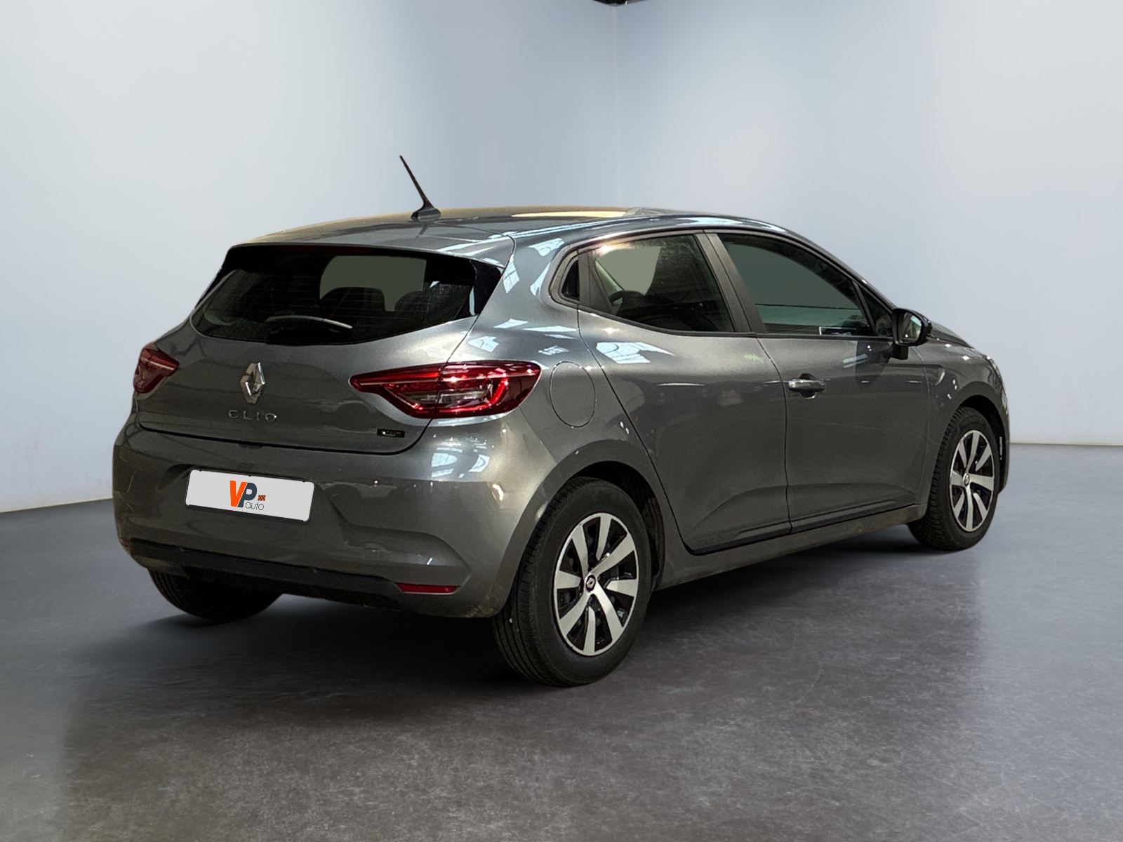 RENAULT Clio E-Tech full hybrid 145 2023