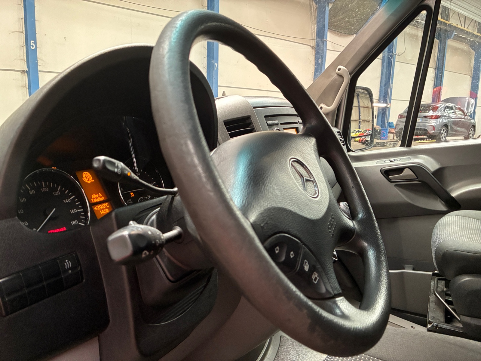 MERCEDES Sprinter 8 places 2012