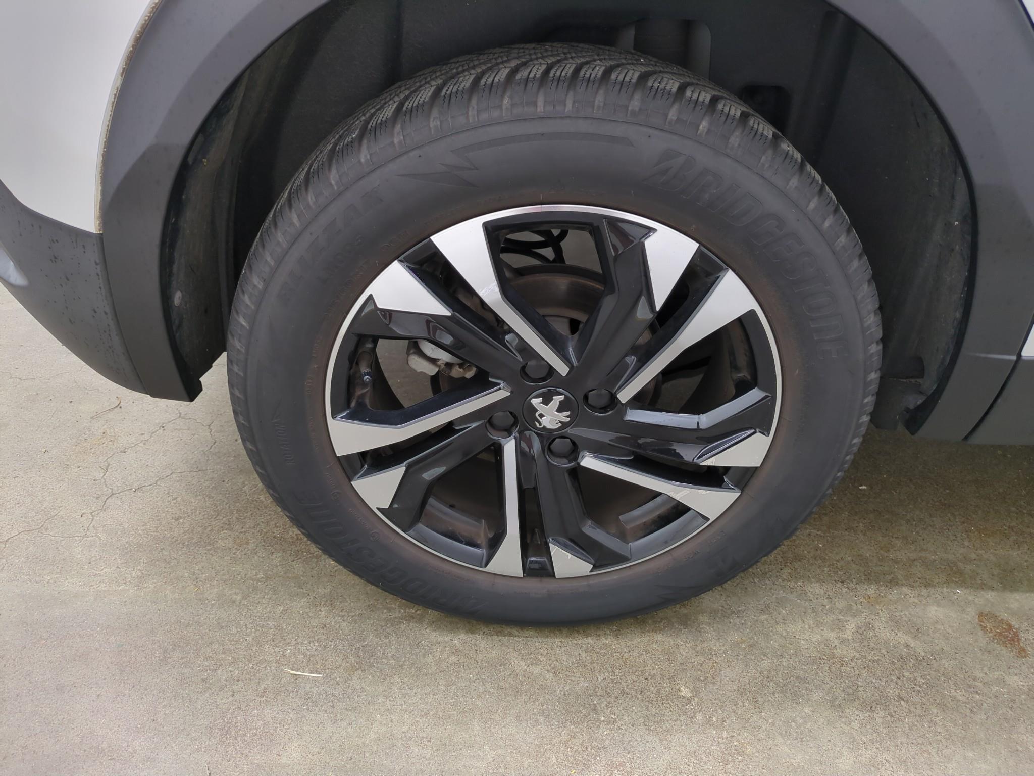 PEUGEOT 2008 BUSINESS BlueHDi 130 S&S EAT8 Allure 2021