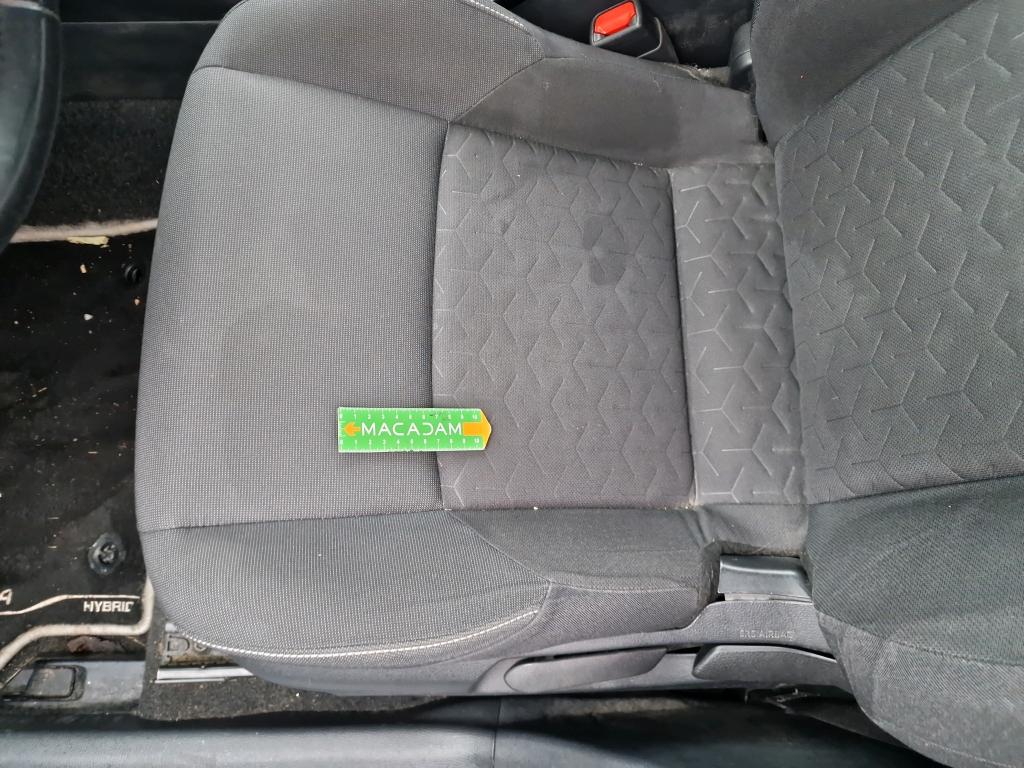 TOYOTA  2020