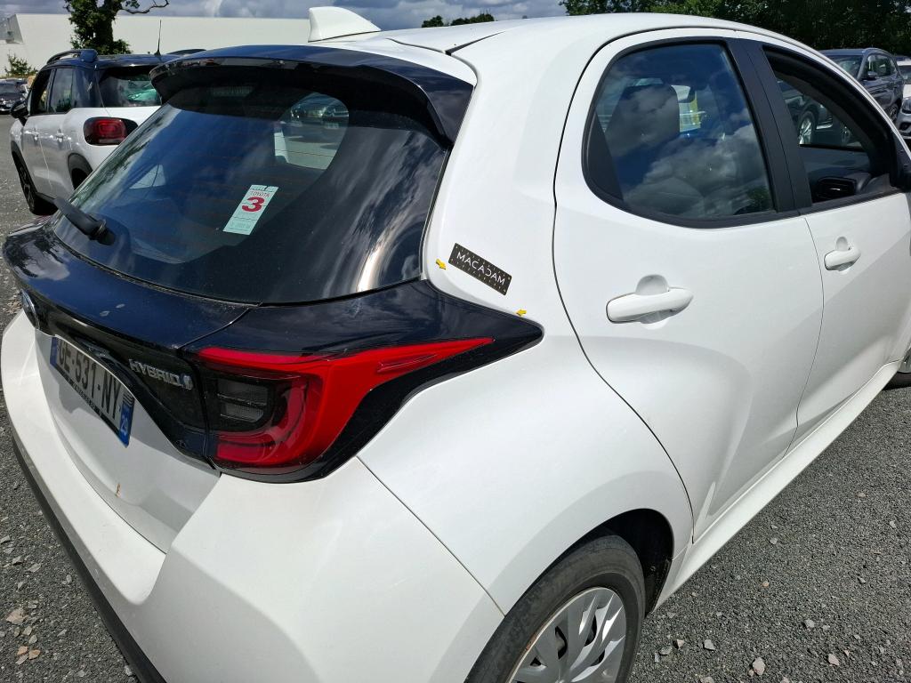 TOYOTA  2022