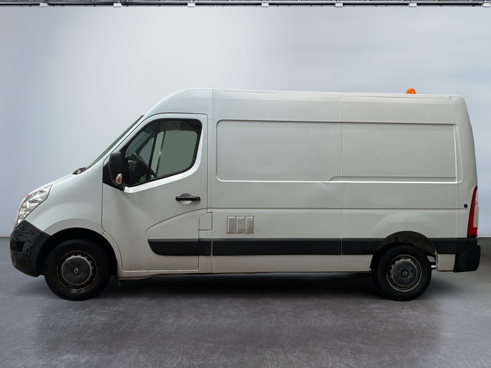 RENAULT MASTER L2H2 2017
