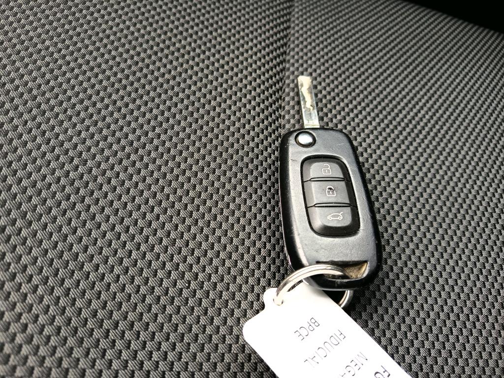 RENAULT RENAULT MEGANE SOCIETE IV BLUE DCI 95 AIR NAV 2P 2019
