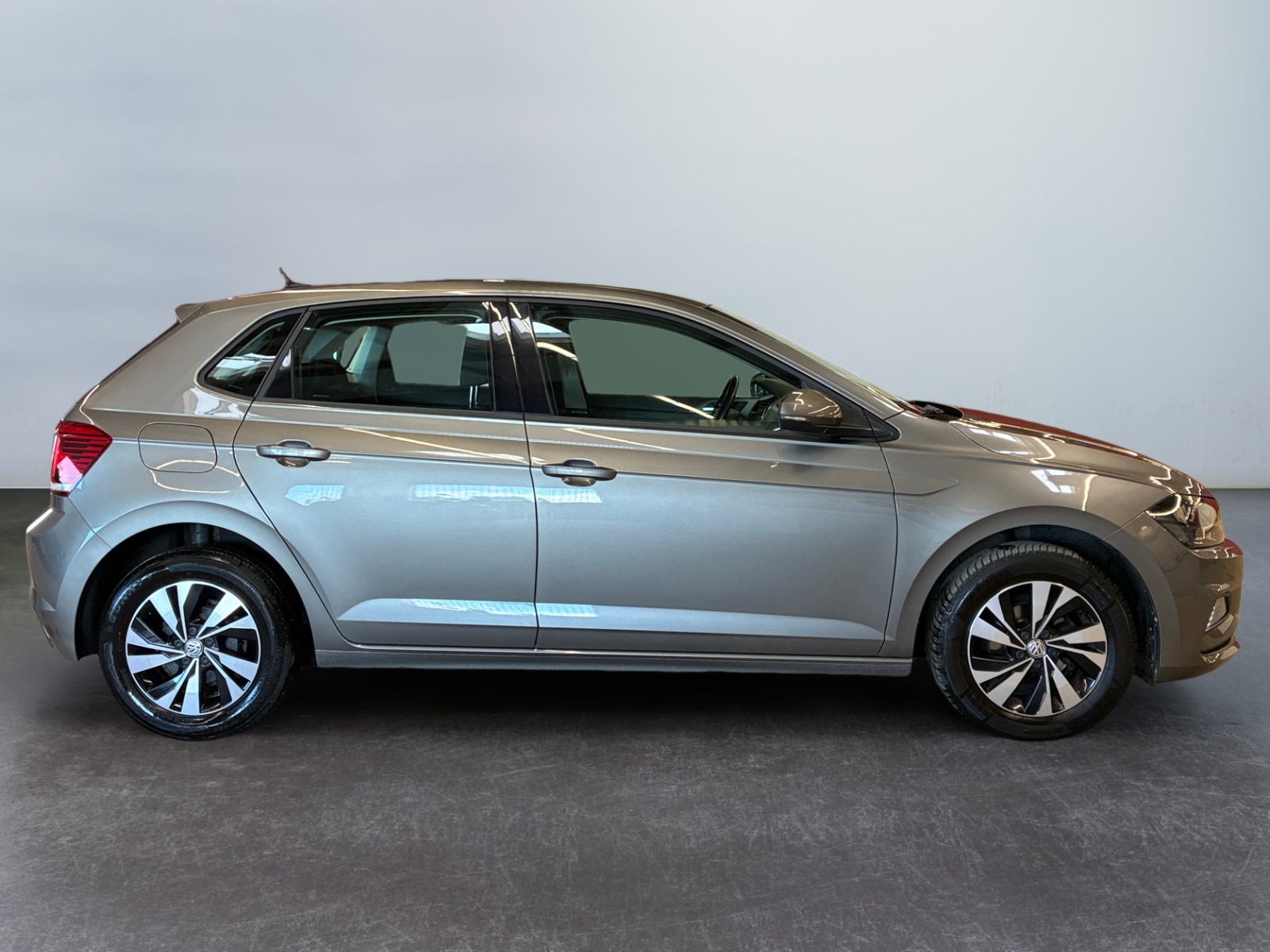 VOLKSWAGEN POLO 1.0 Tsi 95 S&s Bvm5 Confortline 2018