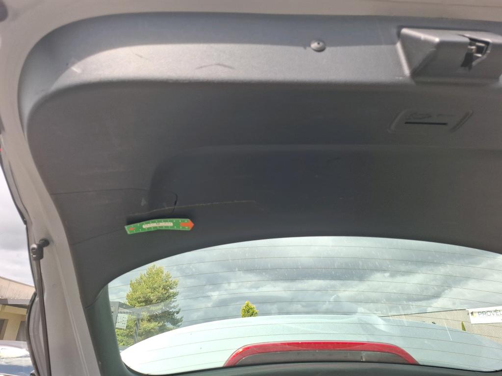 KIA  2023