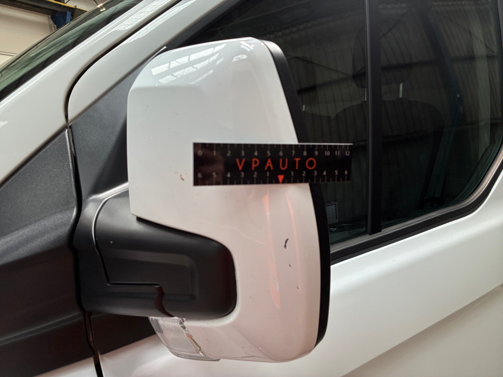 FORD TRANSIT CUSTOM FOURGON 0 2022