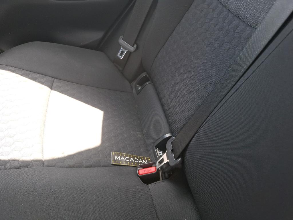 TOYOTA  2021