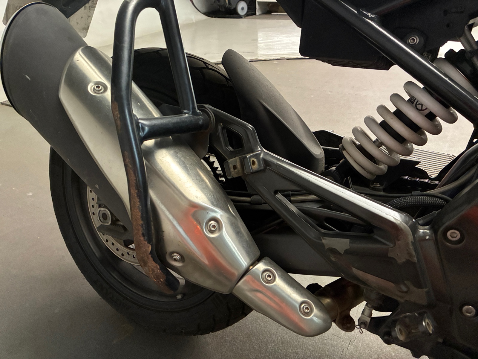 BMW G 310 R 2023