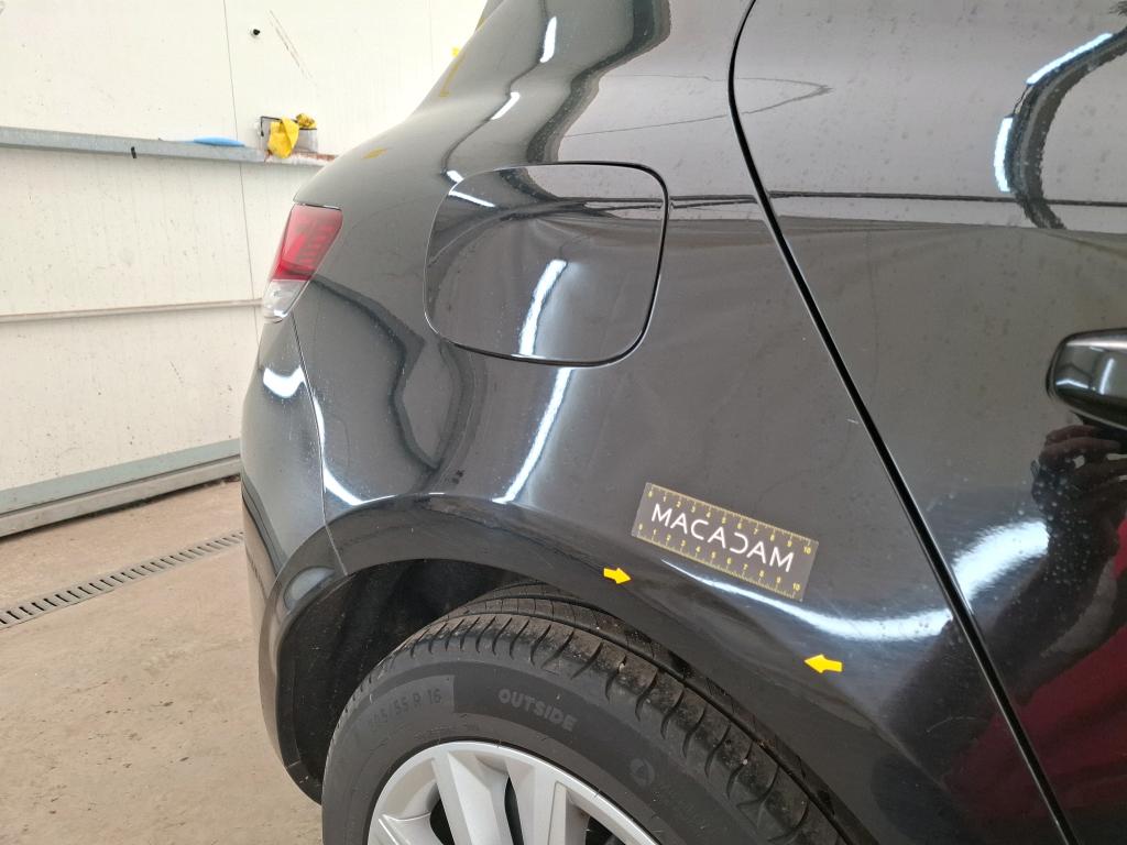 RENAULT MÉGANE MEGANE IV BERLINE Blue dCi 115 - 20 Business 2020