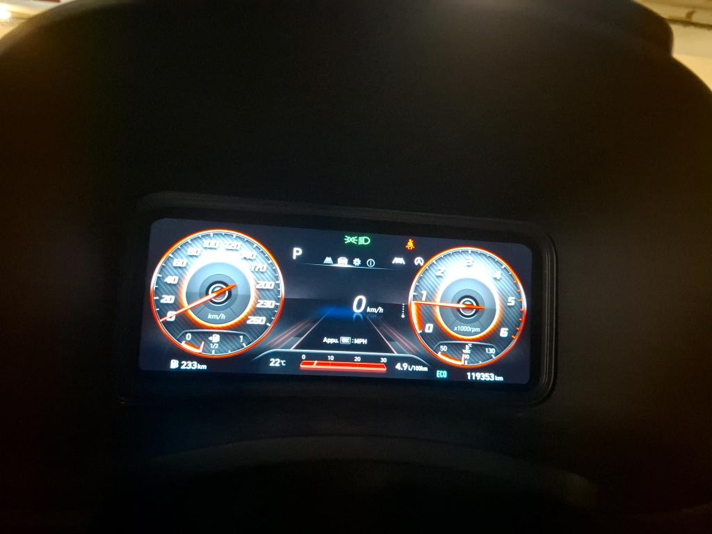 HYUNDAI  2022