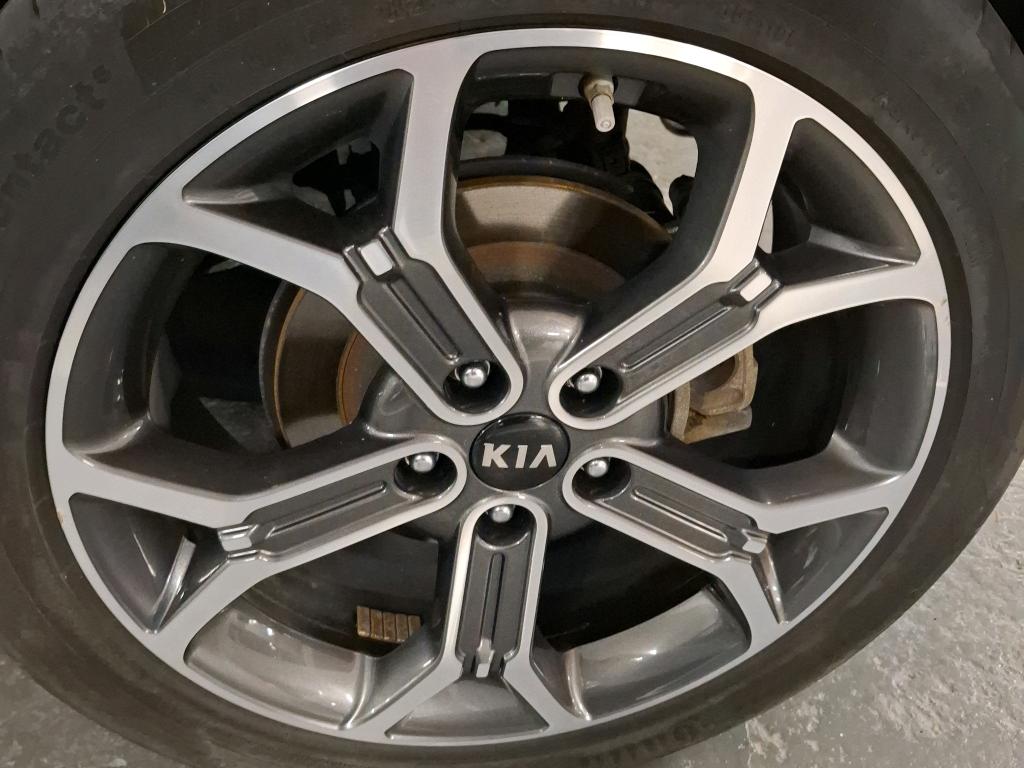 KIA  2021