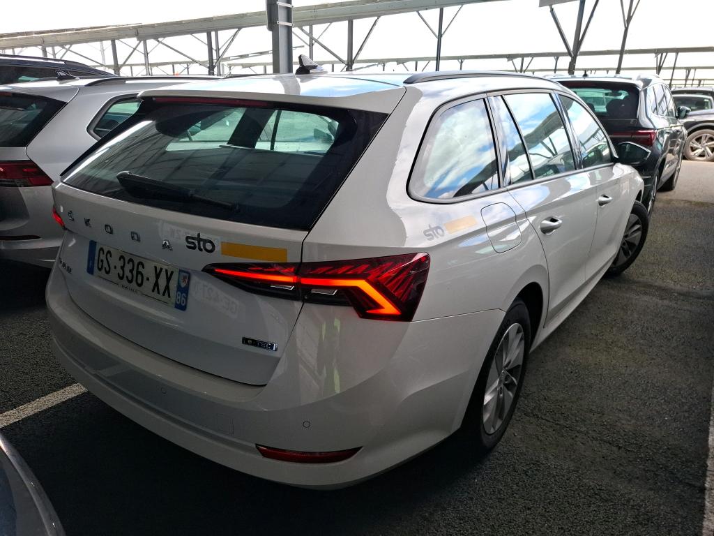 SKODA SKODA OCTAVIA COMBI 1.0 TSI mHEV e-TEC 110 ch DSG7 Business 2023