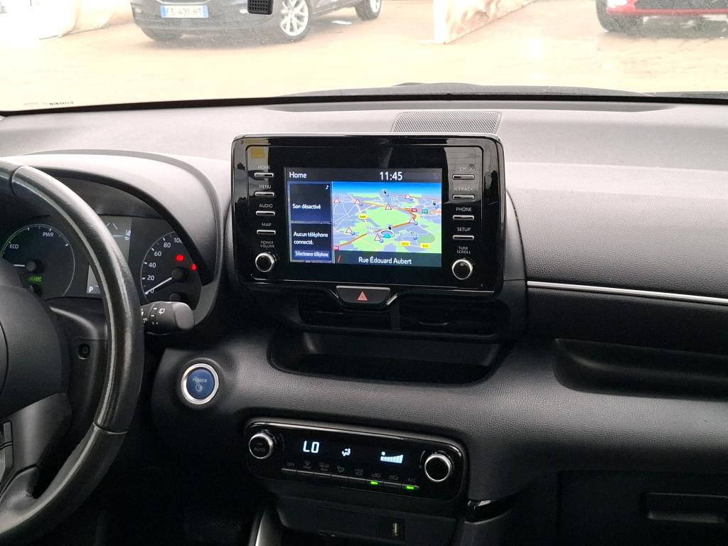 TOYOTA  2022