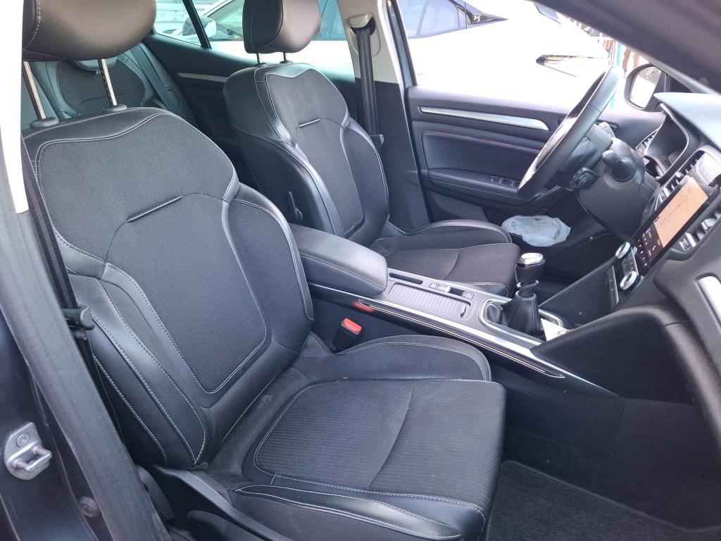 RENAULT RENAULT MÉGANE MEGANE IV Berline Blue dCi 115 Techno 2023