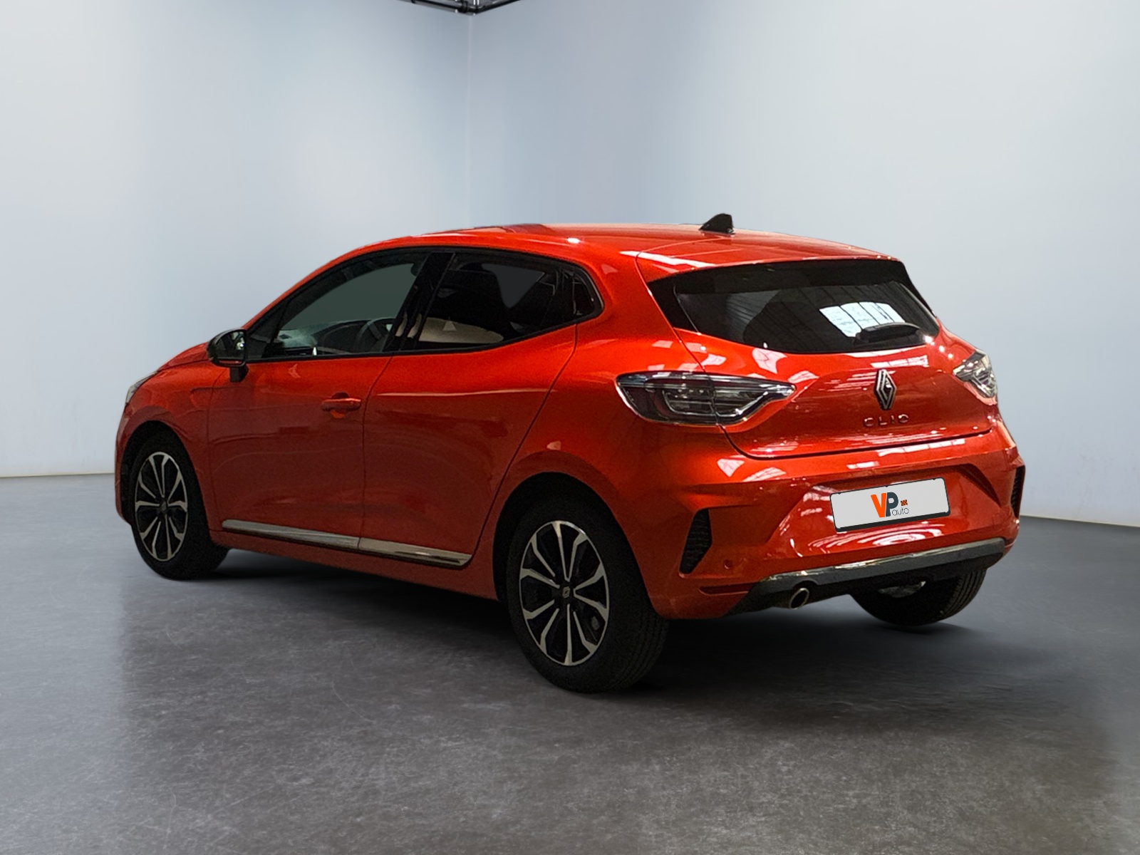 RENAULT CLIO TECHNO TCE 90 - 24 2024