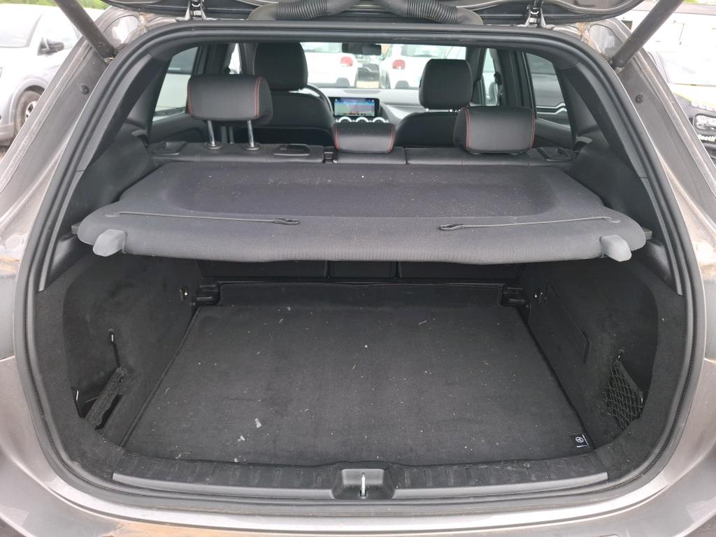 MERCEDES MERCEDES GLA II 200 d 8G-DCT AMG Line 2023