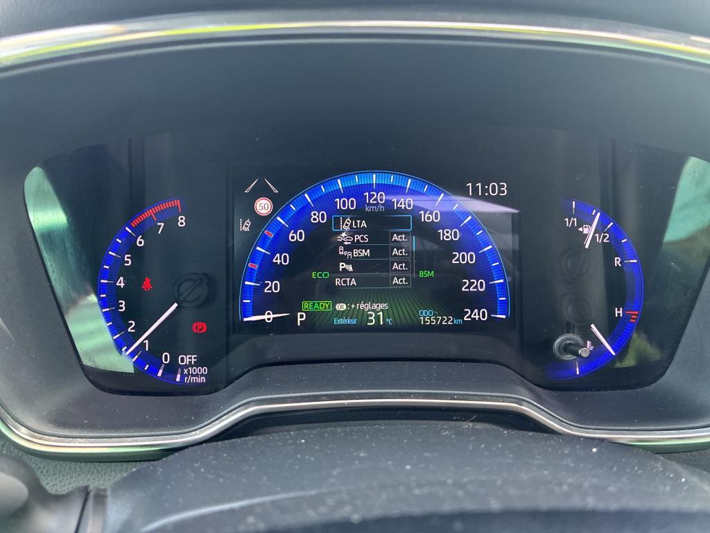 TOYOTA  2021