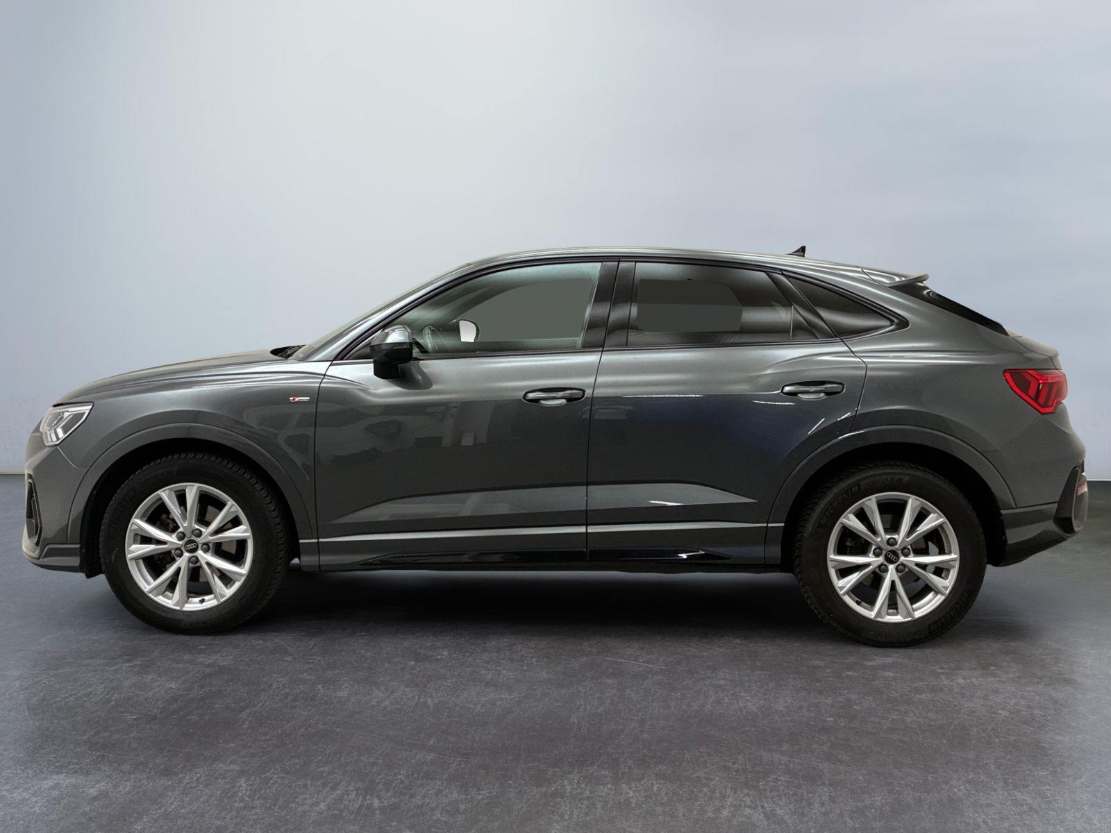 AUDI Q3 35 TDI 150 ch S tronic 7 S line 2023