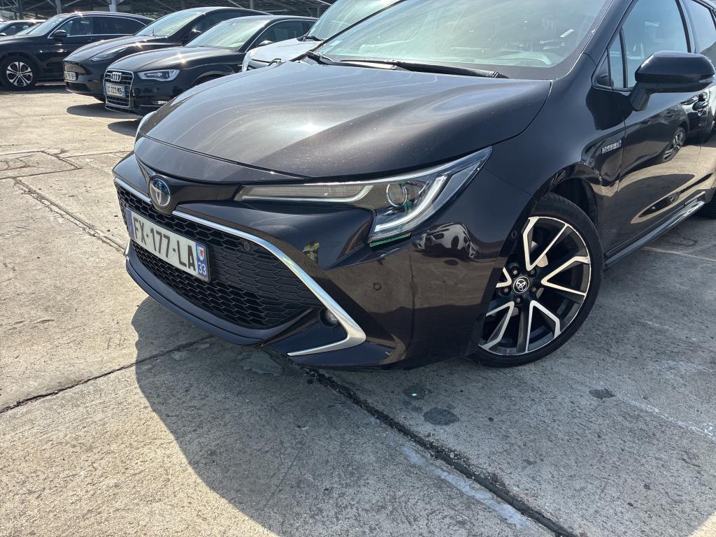 TOYOTA  2021