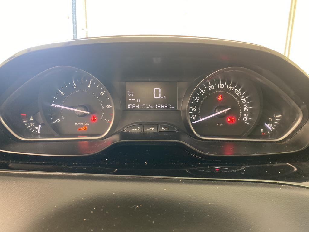 PEUGEOT 208 AFFAIRE PURETECH 82 S&S BVM5 PREMIUM PACK 2019