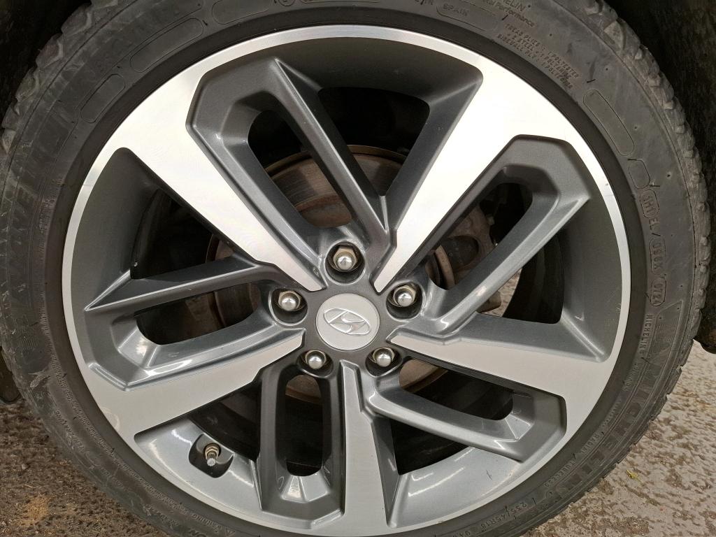 HYUNDAI  2019