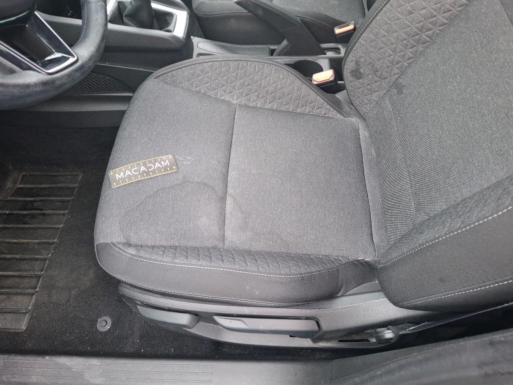RENAULT RENAULT CLIO SOCIETE BLUE DCI 85 AIR NAV 2020