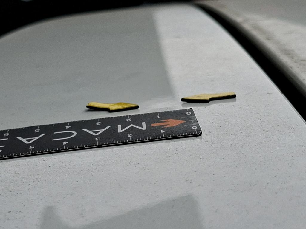 TOYOTA  2019